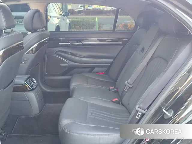 Genesis G90 id 3449407 из Кореи 17