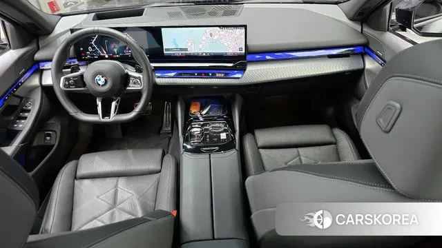 BMW 5 Series (G60) id 3477244 из Кореи 17