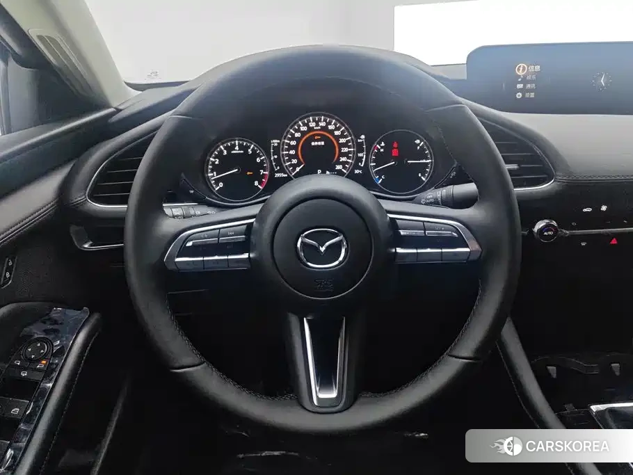 Mazda 3 id 4654453 из Китая 13
