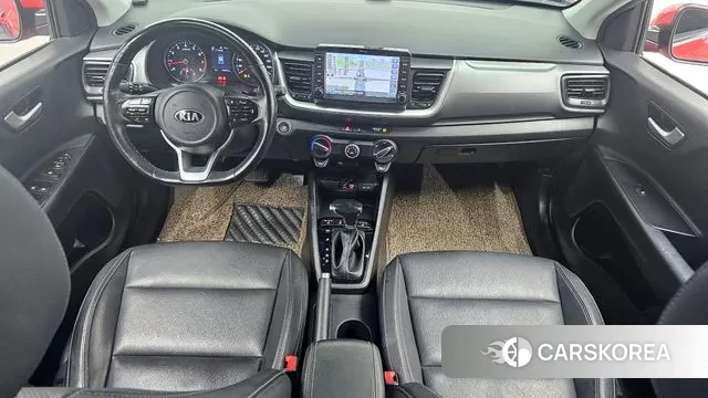 Kia Stonic id 3728355 из Кореи 17