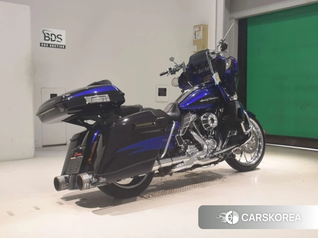 Harley-Davidson Street Glide FLHXSE1800 CVO id 4386984 из Японии 8