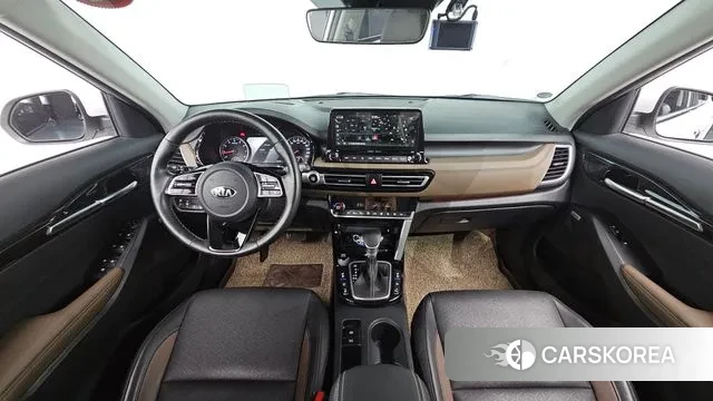 Kia Seltos id 3291100 из Кореи 17