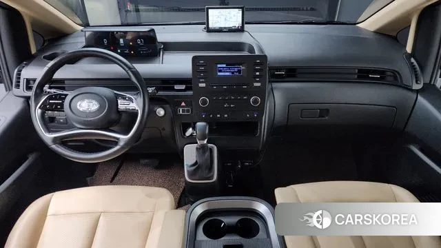 Hyundai Staria id 2279759 из Кореи 17