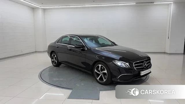Mercedes-Benz E-Class W213 id 3494096 из Кореи 17