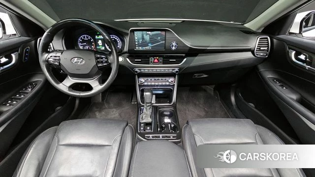 Hyundai Grandeur IG id 4180452 из Кореи 17