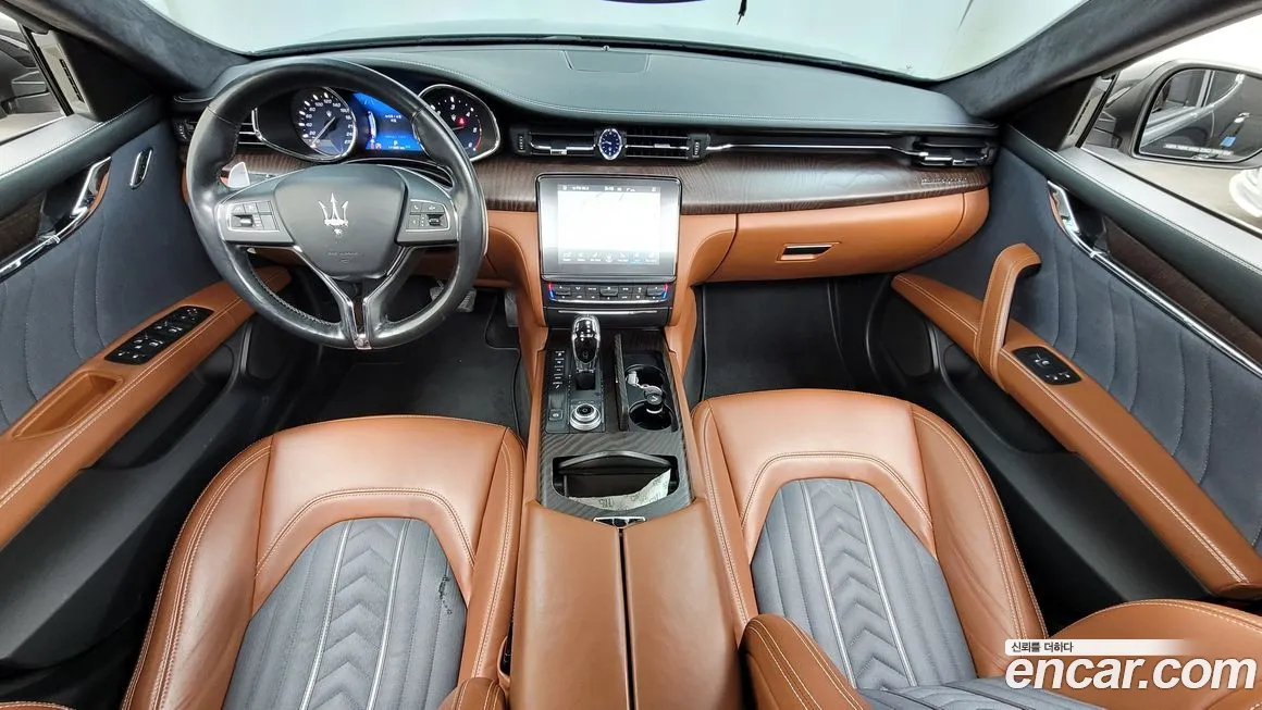 Maserati Quattroporte id 1116583 из Кореи 17