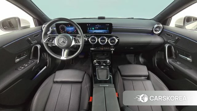 Mercedes-Benz A-Class W177 id 3864269 из Кореи 17