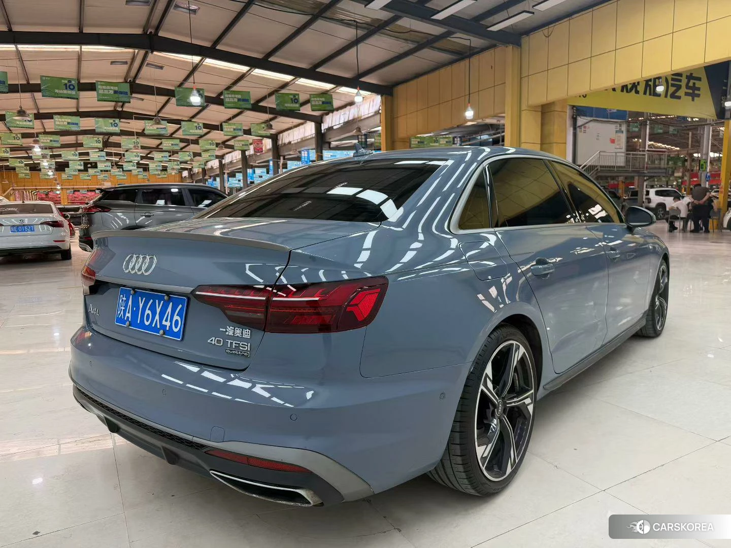 Audi A4L id 4479329 из Китая 7