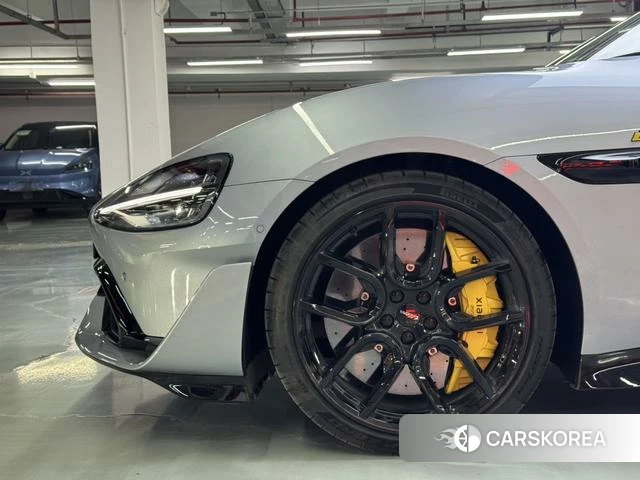 Xiaomi Car Xiaomi SU7 Ultra id 3919360 из Китая 19