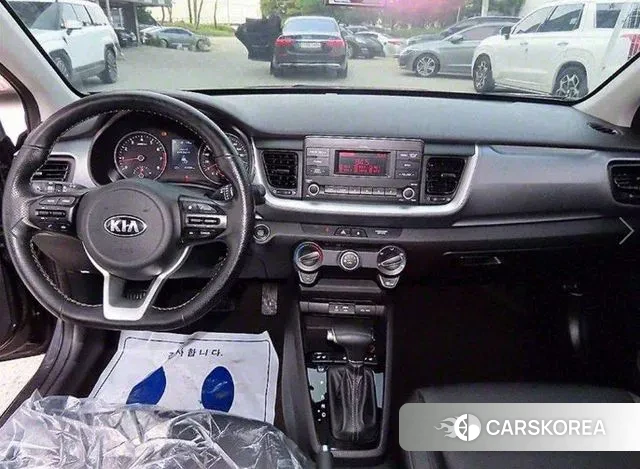 Kia Stonic id 3438933 из Кореи 14