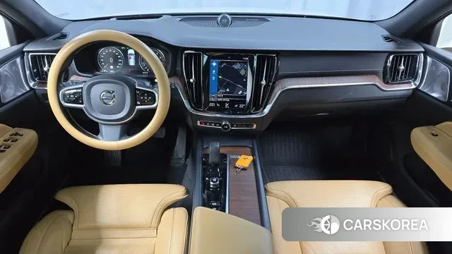 Volvo V60 Cross-Country 2nd Generation id 3366953 из Кореи 17