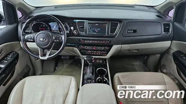 Kia The New Carnival id 2675948 из Кореи 17