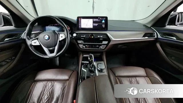 BMW 5 Series (G30) id 3479257 из Кореи 17