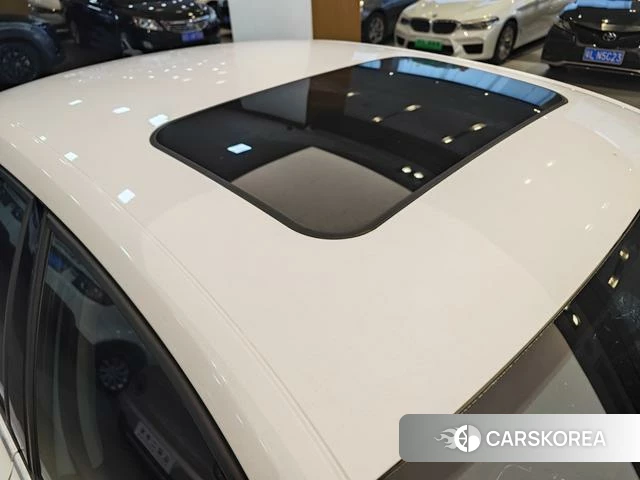 Volkswagen Sagitar id 4227318 из Китая 32