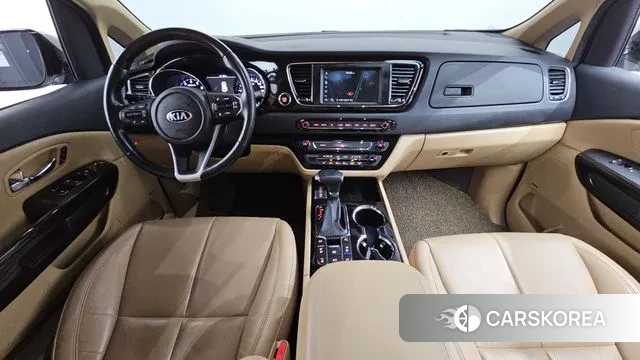 Kia The New Carnival id 3459461 из Кореи 17