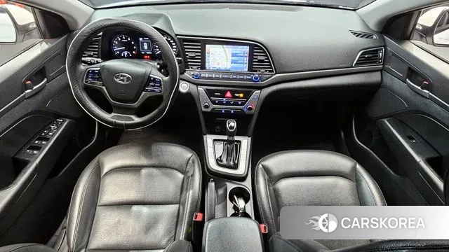 Hyundai Avante AD id 3773047 из Кореи 17