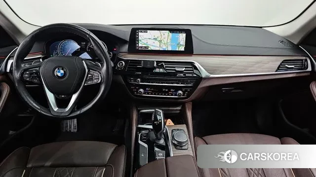 BMW 5 Series (G30) id 3029416 из Кореи 17