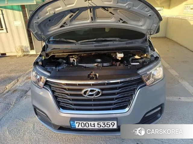 Hyundai The New Grand Starex id 3474900 из Кореи 17