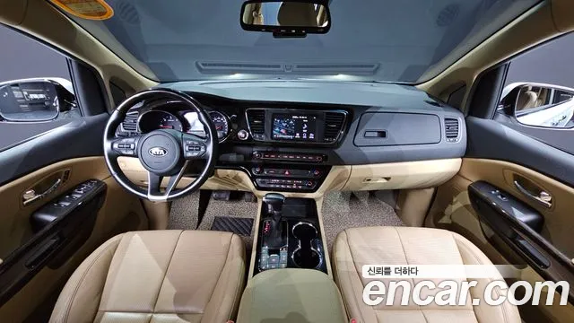 Kia The New Carnival id 2716911 из Кореи 17