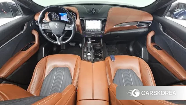 Maserati Levante id 3761017 из Кореи 17