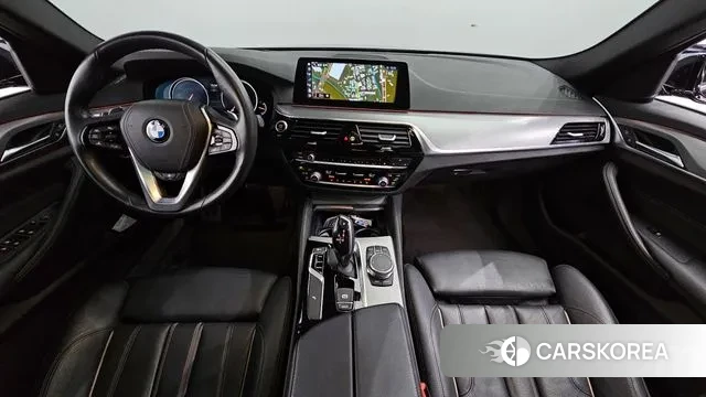 BMW 5 Series (G30) id 3034388 из Кореи 17