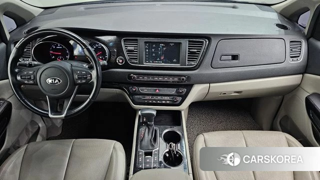 Kia The New Carnival id 3828880 из Кореи 17