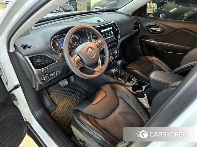 Jeep Cherokee (KL) id 3799265 из Кореи 17