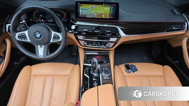 BMW 5 Series (G30) id 3923904 из Кореи 17