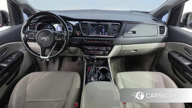 Kia The New Carnival id 4203843 из Кореи 28