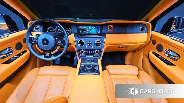 Rolls-Royce Cullinan id 4389029 из Кореи 29
