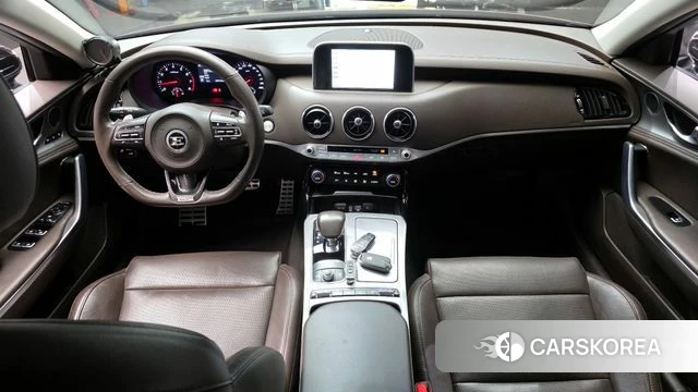 Kia Stinger id 3829427 из Кореи 17