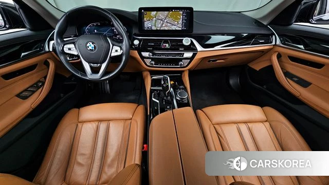 BMW 5 Series (G30) id 3892566 из Кореи 17