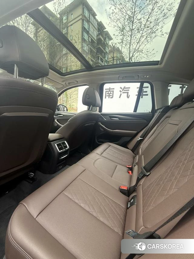 BMW X3 id 4271966 из Китая 11