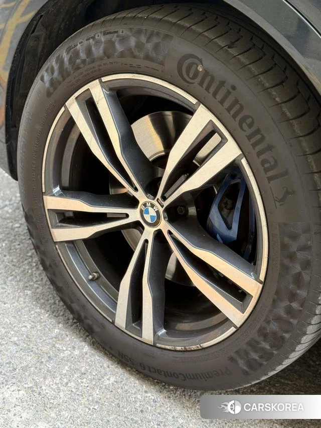 BMW X7 id 4256873 из Китая 14
