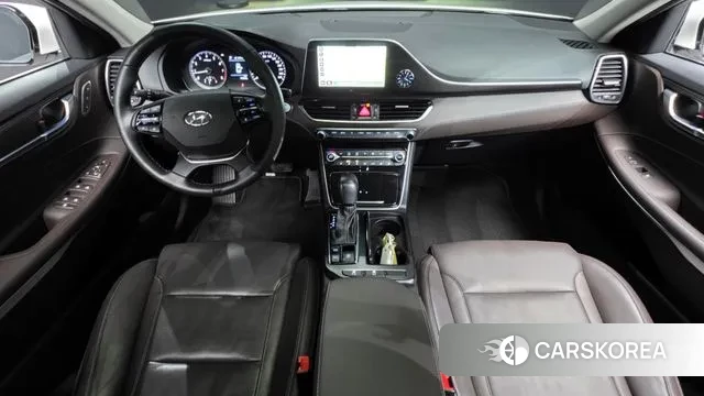 Hyundai Grandeur IG id 3363316 из Кореи 17