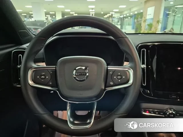 Volvo XC40 Richards id 3327376 из Кореи 15