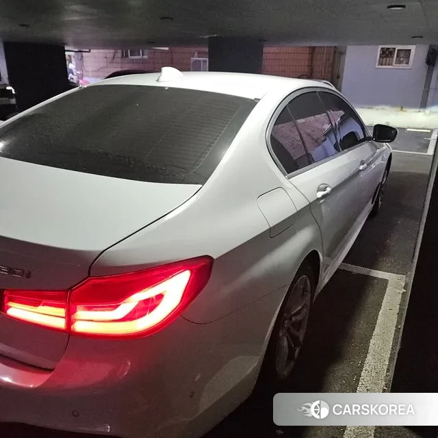 BMW 5 Series (G30) id 3386266 из Кореи 7