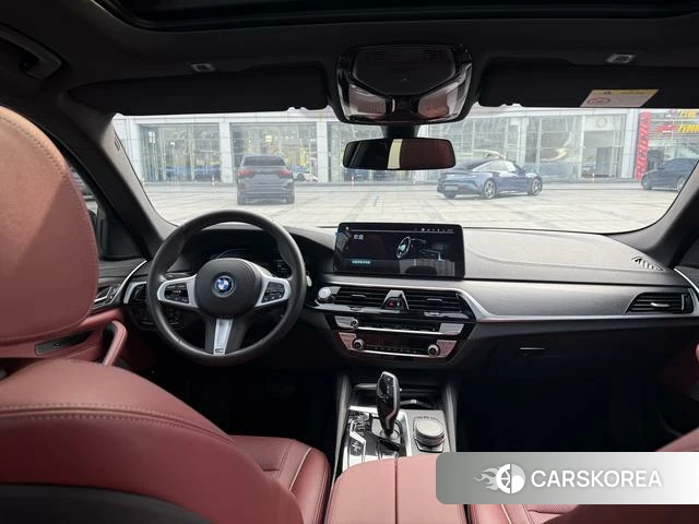 BMW 5 series PHEV id 4260331 из Китая 7