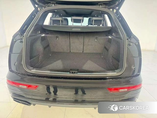Audi Q5L id 4328915 из Китая 15