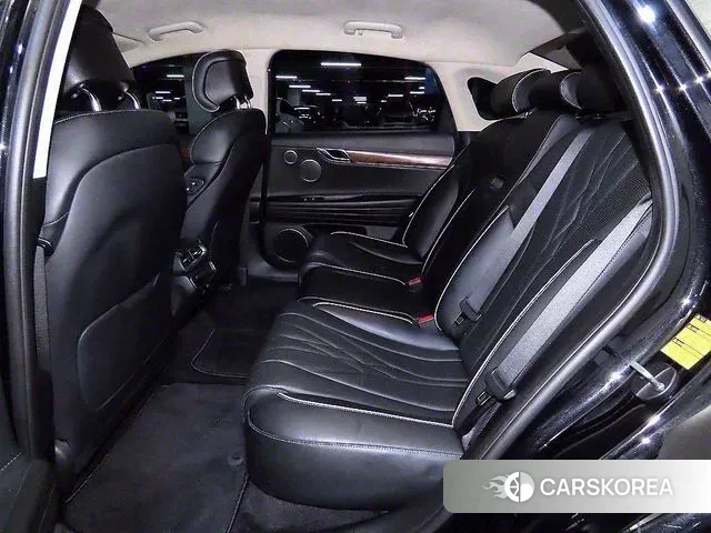 Genesis Electrified G80 (RG3) id 3165140 из Кореи 17