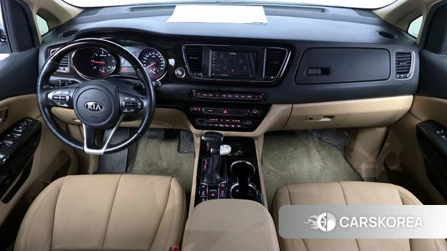 Kia The New Carnival id 3834941 из Кореи 17