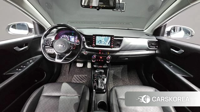 Kia Stonic id 3801296 из Кореи 17