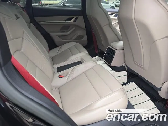 Porsche Taycan id 2910755 из Кореи 17