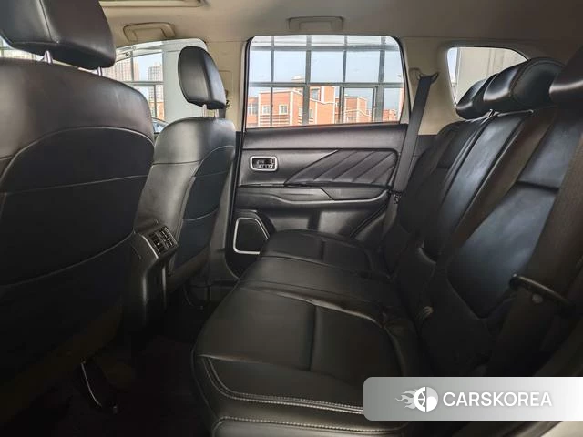 Mitsubishi  Outlander id 4214991 из Китая 21