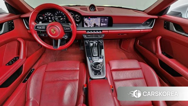 Porsche 911(992) id 3812968 из Кореи 17