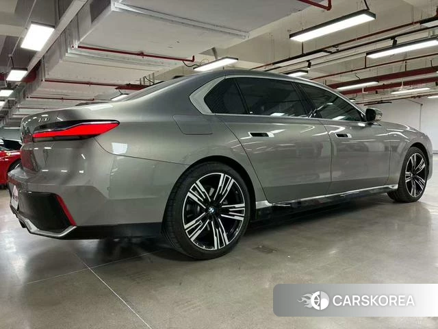 BMW 7 series id 4272312 из Китая 14