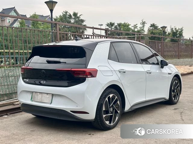 Volkswagen ID.3 id 4261032 из Китая 15