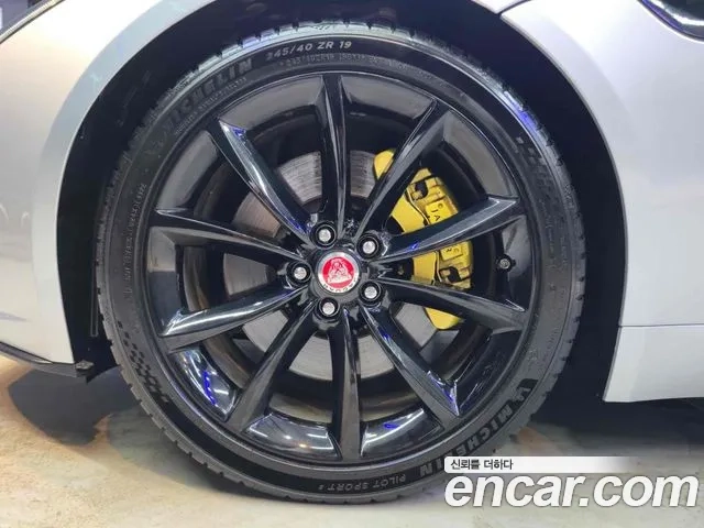 Jaguar F-TYPE id 2892072 из Кореи 17