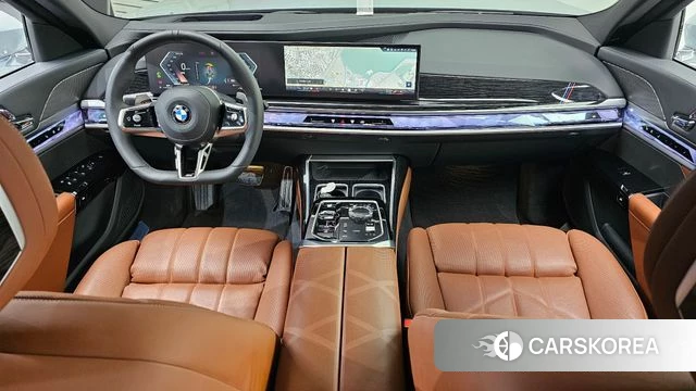 BMW 7 Series (G70) id 3891150 из Кореи 17