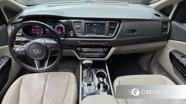 Kia The New Carnival id 3499709 из Кореи 17